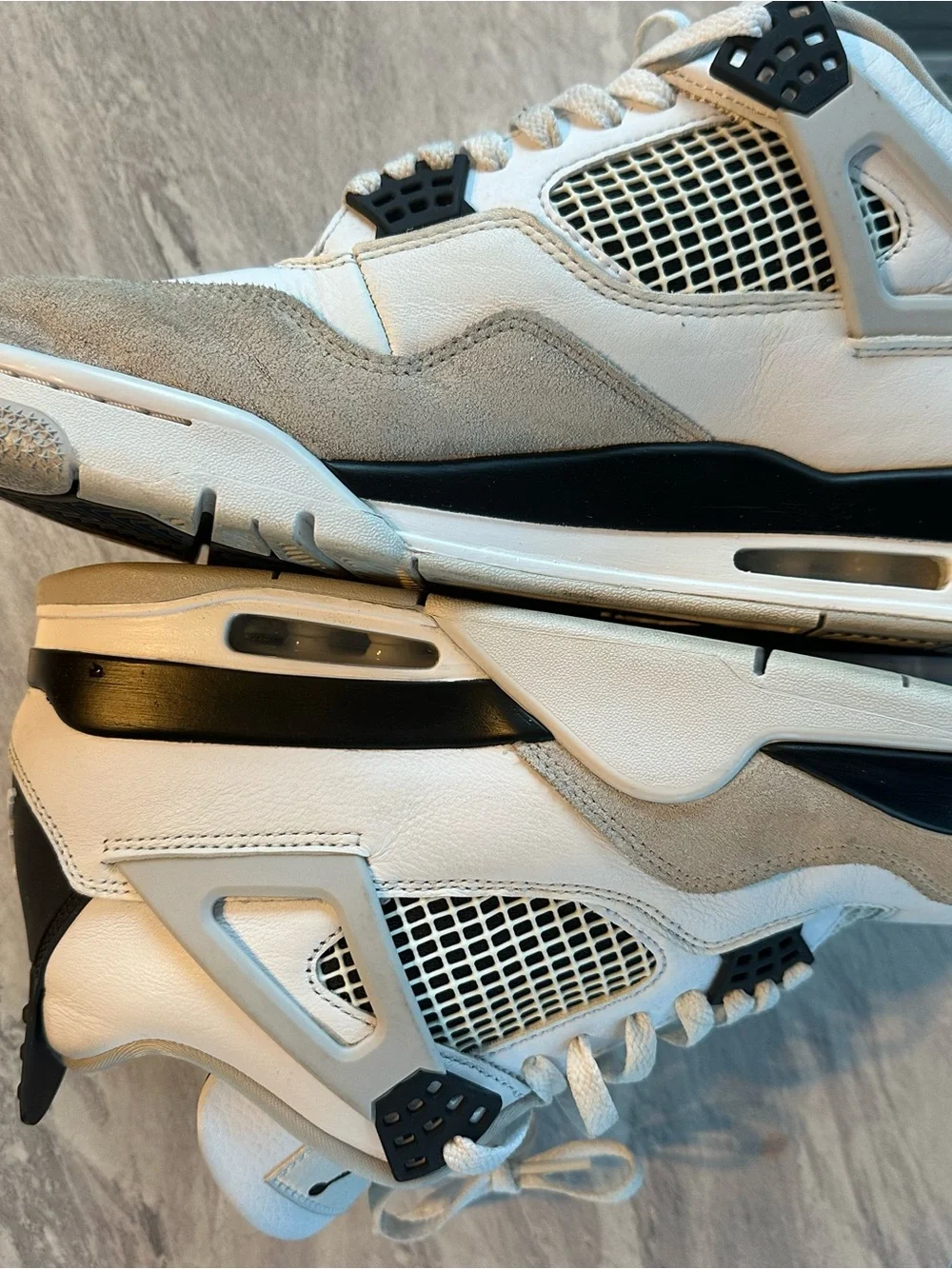 Nike Air Jordan 4 Retro sneakers 